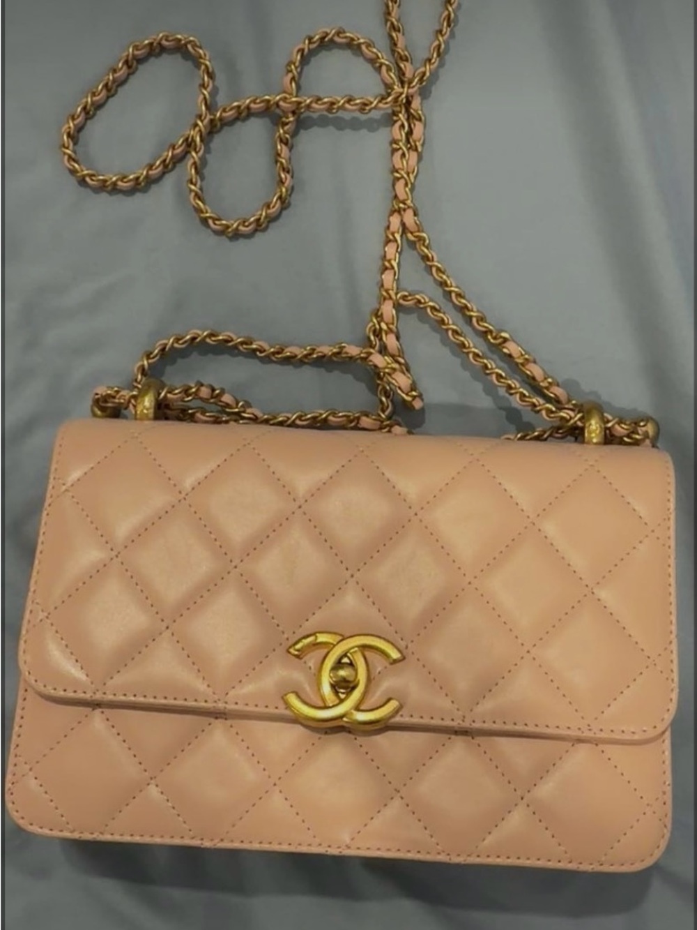 CHANEL Pink Quilted Shoulder Bag with Gold Chain